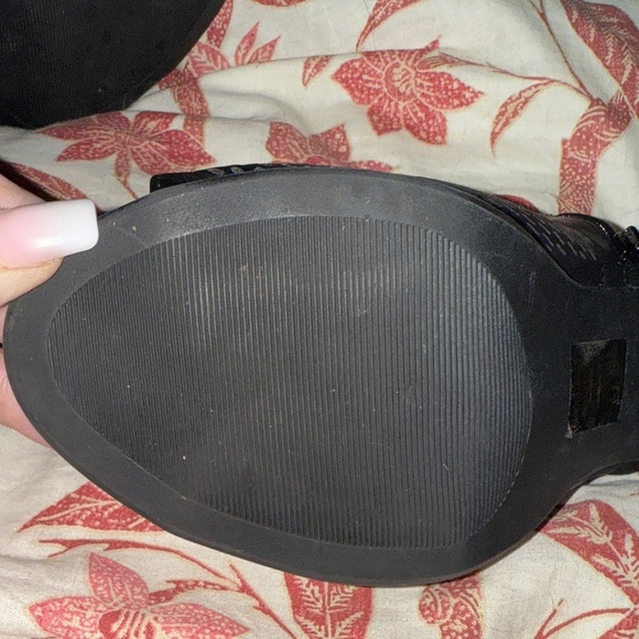 Soda Black Heeled Boots - Picture 7 of 11